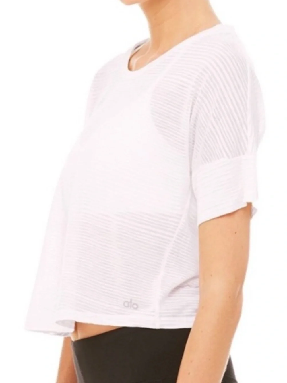 Alo Yoga In The City Short Sleeve Cropped Tee